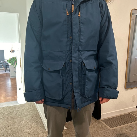 Fjallraven Nuuk Insulated Parka - Picture 3 of 6